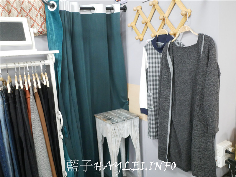 台中南屯/服飾穿搭/MIMOSA時尚女裝-棉花糖女孩也能買到超優韓系美衣,想知道最新潮流趨勢,來找闆娘就對了~台中女裝/台中韓系服裝推薦/服飾穿搭/時尚潮流/服裝搭配/流行穿搭/女裝時尚/韓系女裝/韓風/現貨供應/試衣間/台中買衣服/南屯區購物推薦/re紅包/台中女裝推薦/藍子愛美麗 攝影 民生資訊分享 穿搭分享