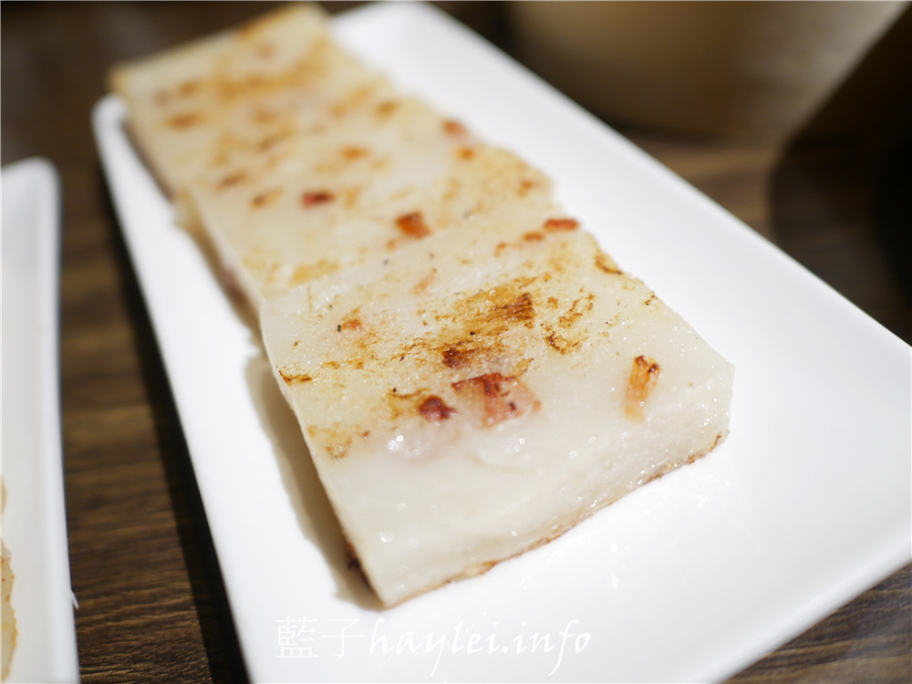 台北中正區/三創美食/港點大師(台北三創店)-座位寬敞舒適,港式飲茶鮮香美味,在台北想吃美味港點都會想到這裡!台北美食/市民大道美食/台北港點推薦/港式料理/港式點心推薦/煲仔飯/腸粉/煲粥/燒賣/奶皇包/蓮花茶/Syntrend三創生活園區/藍子愛美食 中式料理 國內旅遊 攝影 民生資訊分享 飲食集錦