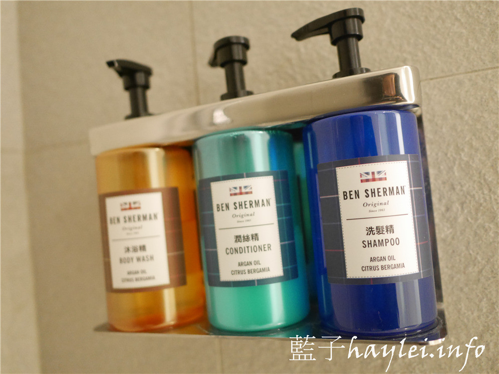 台中西屯/Holiday Inn Express Taichung Fengchia/臺中逢甲智選假日酒店-交通方便,近逢甲夜市、星享道,平價且舒適,在溫馨臥房安撫睡意後,來享受舒適美好的早餐吧!台中住宿推薦/逢甲住宿推薦/2 星級飯店/IHG洲際酒店平價品牌/24 小時櫃台/免費早餐/沐浴備品/健身中心/商務中心/洗衣服務/禁菸/會議室/國內旅遊/台中旅遊/藍子愛旅行 國內外住宿相關 國內旅遊 攝影 民生資訊分享