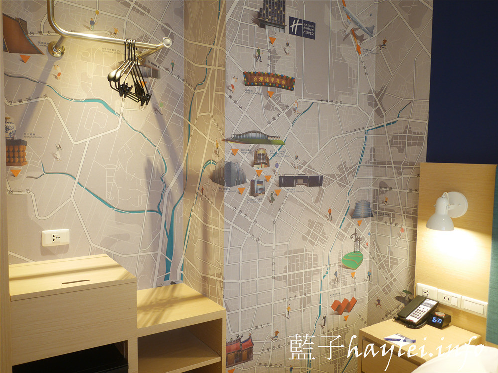 台中西屯/Holiday Inn Express Taichung Fengchia/臺中逢甲智選假日酒店-交通方便,近逢甲夜市、星享道,平價且舒適,在溫馨臥房安撫睡意後,來享受舒適美好的早餐吧!台中住宿推薦/逢甲住宿推薦/2 星級飯店/IHG洲際酒店平價品牌/24 小時櫃台/免費早餐/沐浴備品/健身中心/商務中心/洗衣服務/禁菸/會議室/國內旅遊/台中旅遊/藍子愛旅行 國內外住宿相關 國內旅遊 攝影 民生資訊分享