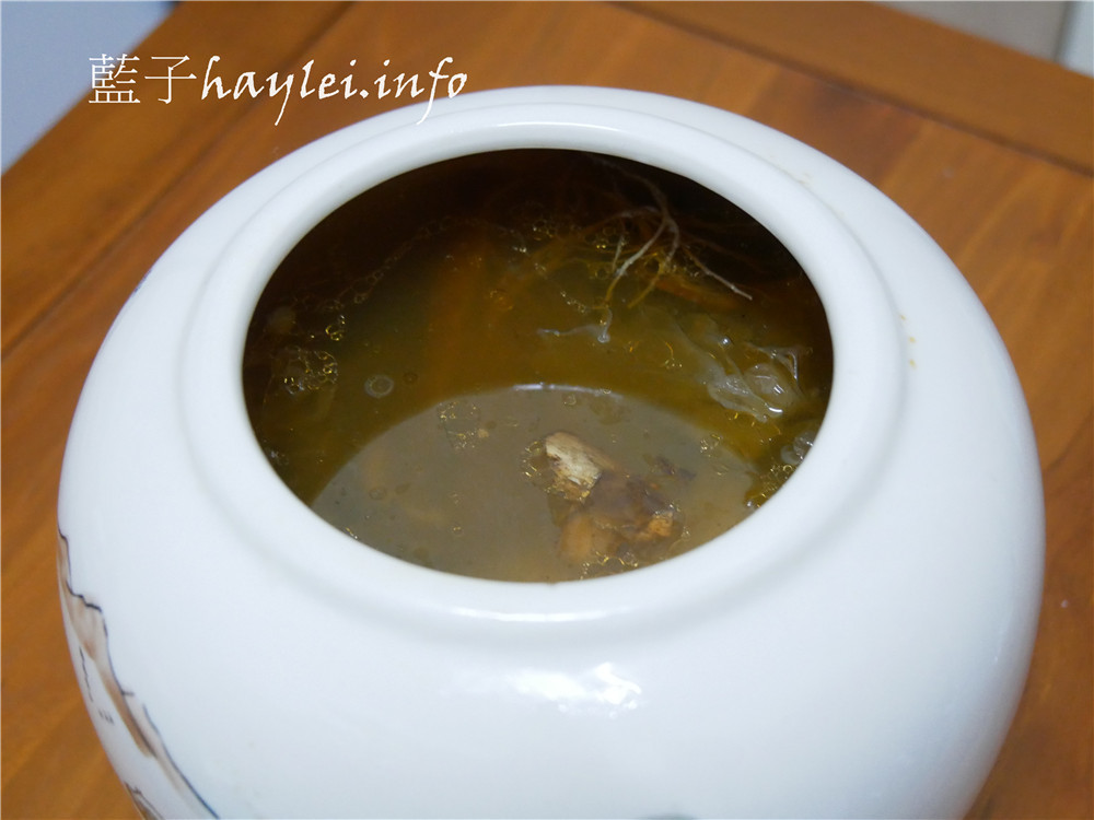 台中藥膳推薦/南屯美食/巫爺中醫藥膳舖-巫爺中醫藥膳燉盅299起,人蔘霸王別姫、麻香當歸燉烏雞採用新鮮烏骨雞、鮑魚、甲魚等熬製,養生湯品順口味美,不會有反胃中藥味,孩童也能美味品嚐的中藥補湯推薦~在想想鍋物裡!台中美食/養生藥膳煲湯/營養補湯/中藥湯/美味藥膳/甲魚口感/甲魚湯/烏骨雞湯/當歸雞湯/中南海集團/藍子愛美食 中式料理 健康養身 攝影 民生資訊分享 飲食集錦