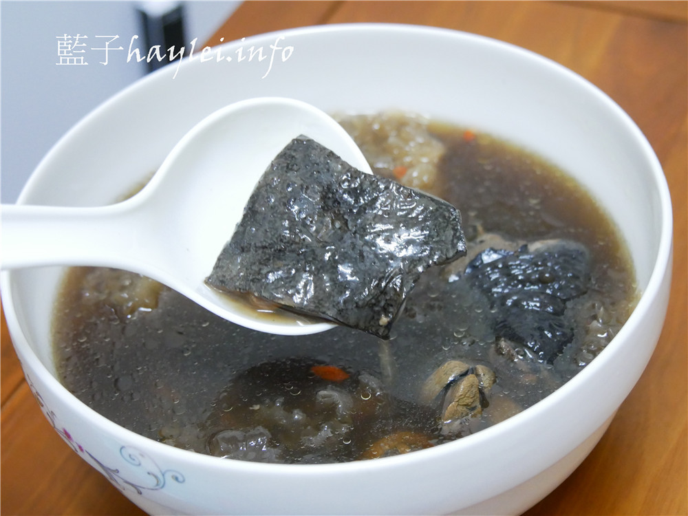 台中藥膳推薦/南屯美食/巫爺中醫藥膳舖-巫爺中醫藥膳燉盅299起,人蔘霸王別姫、麻香當歸燉烏雞採用新鮮烏骨雞、鮑魚、甲魚等熬製,養生湯品順口味美,不會有反胃中藥味,孩童也能美味品嚐的中藥補湯推薦~在想想鍋物裡!台中美食/養生藥膳煲湯/營養補湯/中藥湯/美味藥膳/甲魚口感/甲魚湯/烏骨雞湯/當歸雞湯/中南海集團/藍子愛美食 中式料理 健康養身 攝影 民生資訊分享 飲食集錦