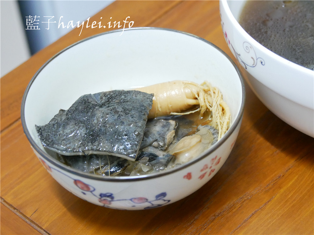 台中藥膳推薦/南屯美食/巫爺中醫藥膳舖-巫爺中醫藥膳燉盅299起,人蔘霸王別姫、麻香當歸燉烏雞採用新鮮烏骨雞、鮑魚、甲魚等熬製,養生湯品順口味美,不會有反胃中藥味,孩童也能美味品嚐的中藥補湯推薦~在想想鍋物裡!台中美食/養生藥膳煲湯/營養補湯/中藥湯/美味藥膳/甲魚口感/甲魚湯/烏骨雞湯/當歸雞湯/中南海集團/藍子愛美食 中式料理 健康養身 攝影 民生資訊分享 飲食集錦