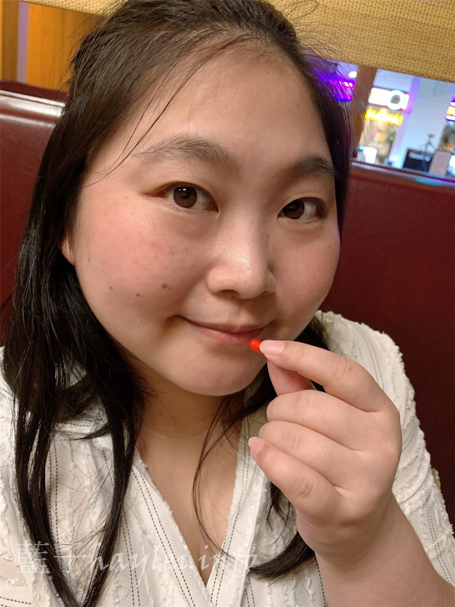 女性保養/ULove女性元氣膠囊- 富含血紅素鐵、當歸、黃耆、芝麻跟酵母粉等營養，天天起床吃3粒，幫助健康維持，給我紅潤好氣色~有樂科技ULoveTek/紅潤亮顏/日常保養/營養補充/調理保健/健康養生/SGS認證安心營養食品/不含西藥/藍子愛美麗 保養品分享 健康養身 攝影 民生資訊分享 