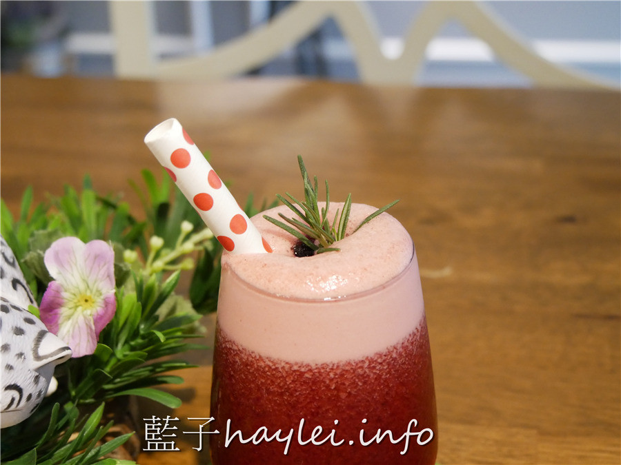 台北松山/中山國中站美食/夏綠蒂·小私廚/à table chez Charlotte-原夏綠地咖啡,環境舒適,食材新鮮且口味絕佳,約會聚餐好選擇~義大利麵燉飯、甜點下午茶都是手工現做!台北美食餐廳/松山美食/義式料理/客製化餐點/手工甜點/下午茶/雙人鬆餅午茶套餐/鐵觀音茶風鬆餅/松露野菇燉飯/明太子義大利麵/不收服務費/西式料理/台北旅遊/藍子愛美食 國內旅遊 攝影 民生資訊分享 飲食集錦