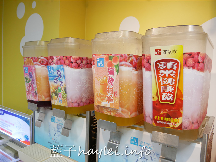 台北中正/台北桌遊/貳家桌遊-近捷運古亭站,台北雨天室內聚餐聚會的好選擇,180起,百套桌遊任你玩,點心飲料自助吧無限取用!台北旅遊/台北市內景點/休閒娛樂/益智遊戲/桌遊店推薦/適合朋友聚會、同好聯誼/有投影機、投影幕/活動場地租借包場/痛快玩桌遊/雨天備案/室內聚會/益智活動/藍子愛旅遊 國內旅遊 攝影 民生資訊分享 飲食集錦