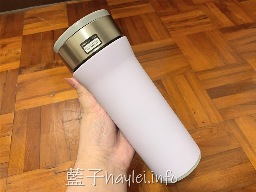 2020保溫杯推薦/Swanz天鵝瓷好提杯-紫羅蘭粉紫色絕美超好看,入口細膩純淨,大瓶口的陶瓷內膽好清洗且不殘留異味,保溫保冷持續保溫5-8小時,提手設計方便攜帶,時尚又實用的隨身好物!Swanz陶瓷保溫瓶/陶瓷火炬杯/430ml/健康生活/居家好物/保溫杯/保溫瓶/陶瓷保溫杯/高顏質/陶瓷保溫瓶推薦/藍子愛美麗 健康養身 攝影 民生資訊分享