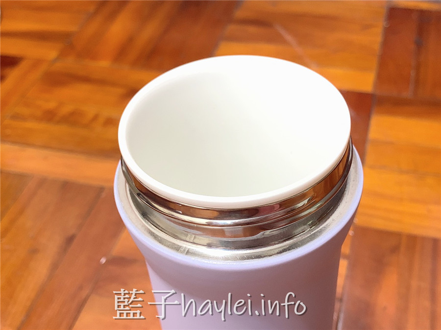 2020保溫杯推薦/Swanz天鵝瓷好提杯-紫羅蘭粉紫色絕美超好看,入口細膩純淨,大瓶口的陶瓷內膽好清洗且不殘留異味,保溫保冷持續保溫5-8小時,提手設計方便攜帶,時尚又實用的隨身好物!Swanz陶瓷保溫瓶/陶瓷火炬杯/430ml/健康生活/居家好物/保溫杯/保溫瓶/陶瓷保溫杯/高顏質/陶瓷保溫瓶推薦/藍子愛美麗 健康養身 攝影 民生資訊分享