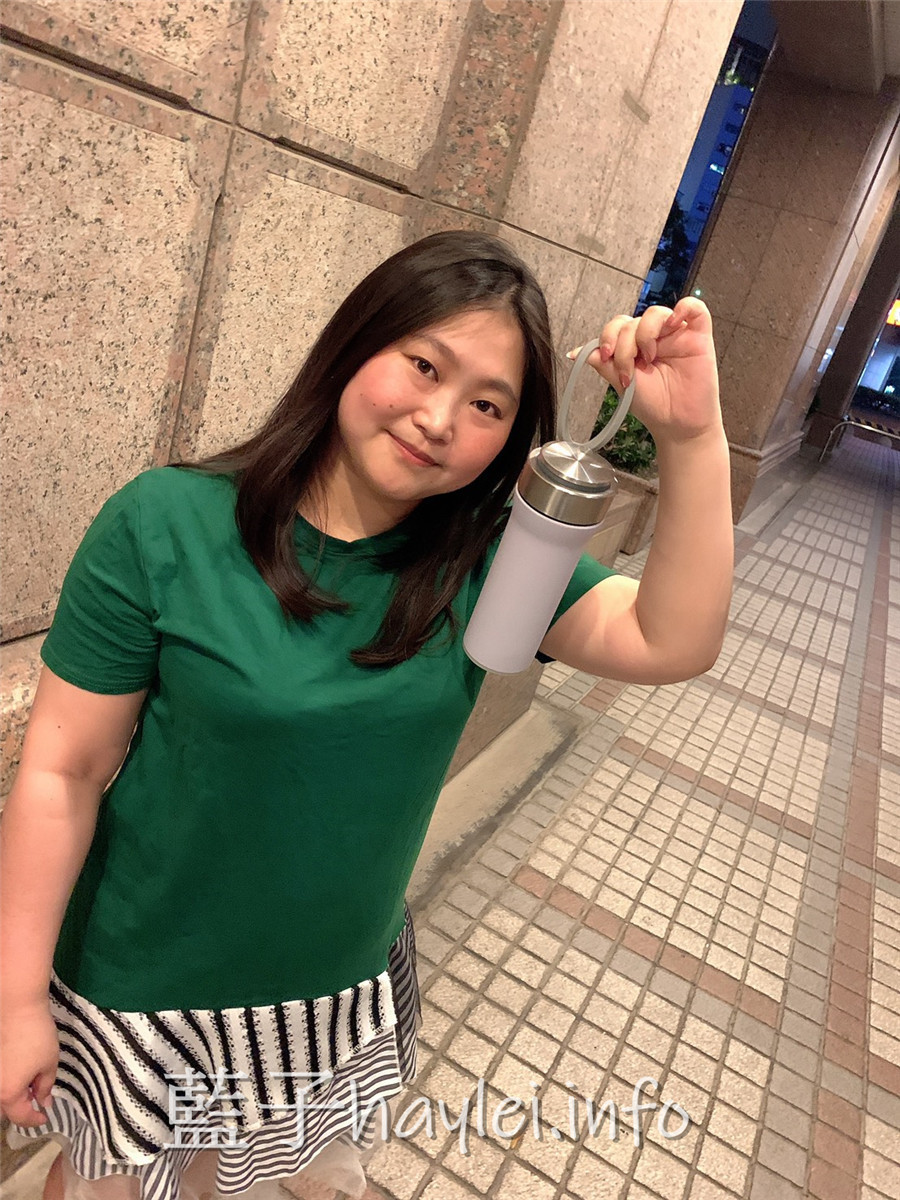 2020保溫杯推薦/Swanz天鵝瓷好提杯-紫羅蘭粉紫色絕美超好看,入口細膩純淨,大瓶口的陶瓷內膽好清洗且不殘留異味,保溫保冷持續保溫5-8小時,提手設計方便攜帶,時尚又實用的隨身好物!Swanz陶瓷保溫瓶/陶瓷火炬杯/430ml/健康生活/居家好物/保溫杯/保溫瓶/陶瓷保溫杯/高顏質/陶瓷保溫瓶推薦/藍子愛美麗 健康養身 攝影 民生資訊分享