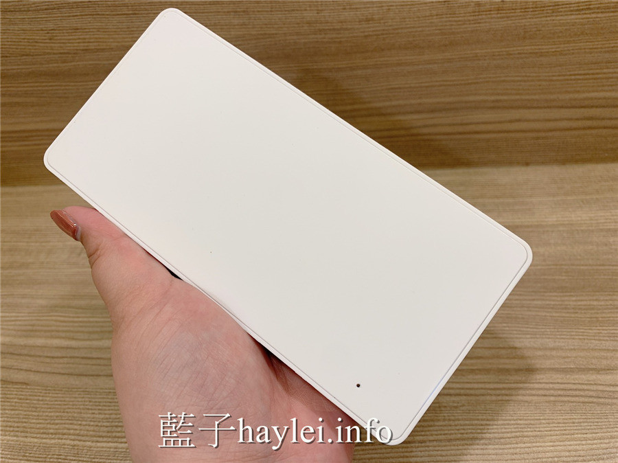 3C新創產品/sagegoo小智谷/智慧行動電源(SS203A)-智慧型行動電源(10000mAh)搭配智慧型手機app(Power Aegis),隨時掌握電池狀況, 提升使用安全性,用起來更安心!3C周邊商品/藍芽連線/無線充電/模組式/polybatt/冰的熊/北極熊/擬人化介面/世和能源科技/藍子愛3C 3C相關 攝影 民生資訊分享 網際資訊相關