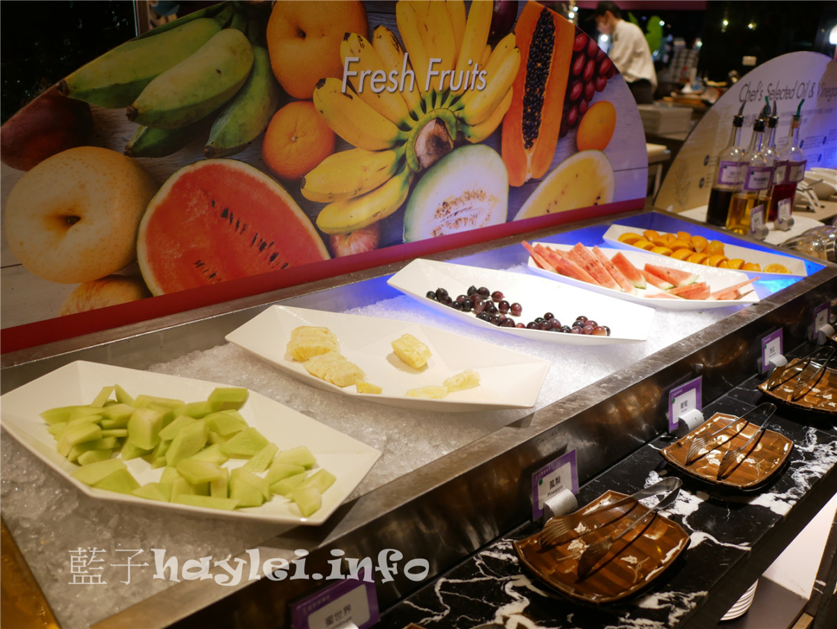 台中西屯/星饗道國際自助餐/In Sky Buffet-現作牛排、豬扒、天婦羅、拉麵、壽司、燒烤、咖啡美酒、蛋糕麵包等一次享有,豐盛美食引人垂涎!台中美食/逢甲美食/台中逢甲/逢甲商圈/台中buffet/台中自助餐廳/飯店自助餐/台中吃到飽餐廳/eattodie/星享道酒店/In Sky Hotel/藍子愛美食 中式料理 國內旅遊 攝影 日式料理 民生資訊分享 美式料理 飲食集錦