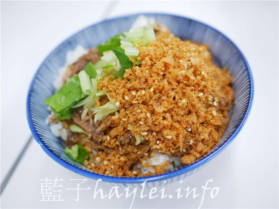 台中南屯/偉中麻油料理店-16足月的無毒公黑羽雞腿&純米酒&黑麻油燉煮出的純酒麻油雞,肉質彈嫩且湯香味醇,不愧是招牌!手工麵線口感彈Q,不論麻油香煎或拌鵝油蔥酥都非常美味~膠原蛋白滿滿的冬瓜海燕窩凍順口無腥超好吃!台中美食/台中麻油雞/麻油美食/麻油雞/麵線美食/健康養生/藥膳補湯/養生湯品/公益路美食/藍子愛美食 中式料理 健康養身 國內旅遊 攝影 民生資訊分享 飲食集錦