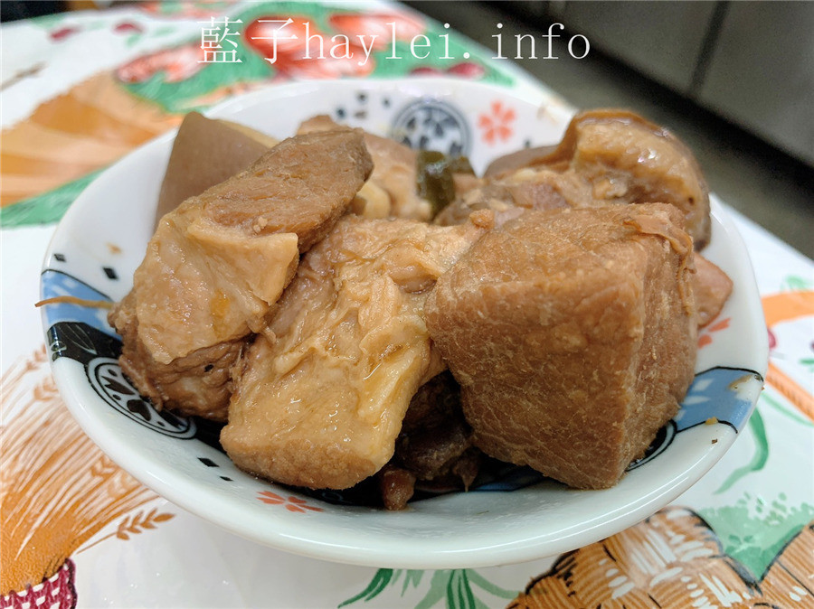 台中豐原/豐東美食/傳統炒飯 便當專賣店-現點現炒的美味熱炒、炒飯都很好吃,銅板價親民的平價美食超激推!台中美食/豐原美食/豐原小吃/豐原炒飯/沙茶豬肉炒飯/黃金流沙炒飯/三色蛋/傳統美食/炒飯/炒麵/古早味便當/文內有菜單/平價小吃/藍子愛美食 中式料理 國內旅遊 攝影 民生資訊分享 飲食集錦