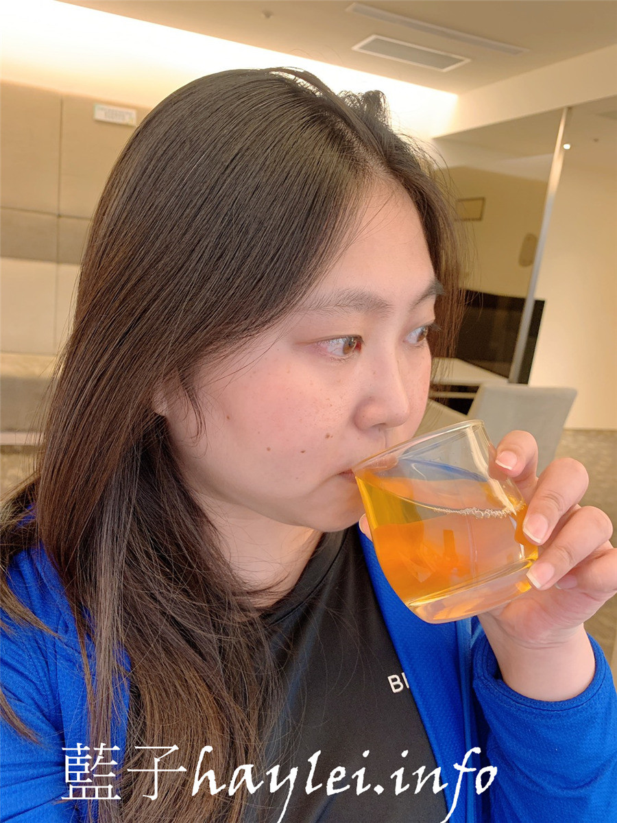 世華生物科技/纖活茉莉綠茶-幫助補充膳食纖維,飯後來一杯,去油解膩、降低負擔感的健康好選擇!每包含3.5克水溶性膳食纖維,能促進腸道蠕動以達到健康維持的美麗好幫手~營養補給/健康養生/保健/纖活即溶茉莉綠茶/茶飲推薦/養生茶/藍子愛保養 健康養身 攝影 民生資訊分享