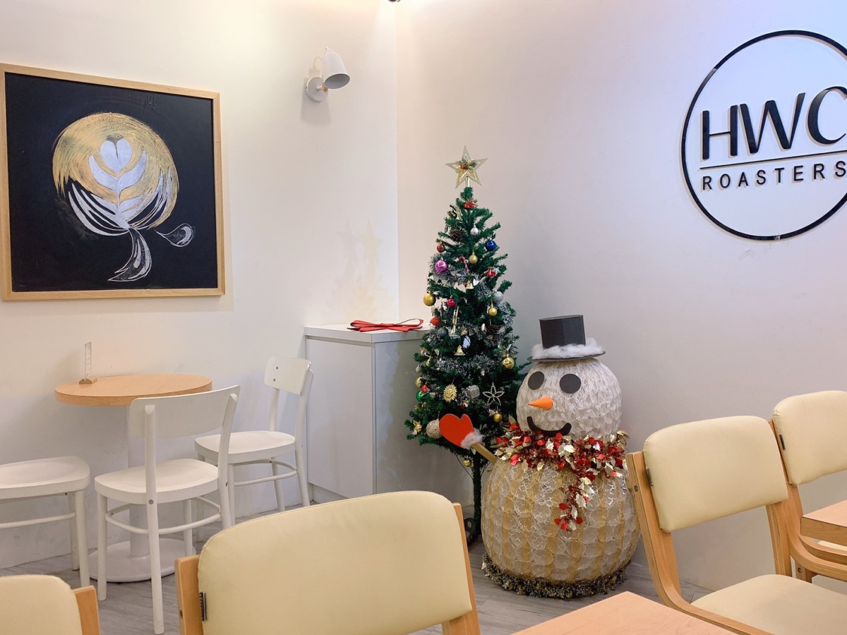 台中南區/HWC黑沃咖啡/台中高工店-手沖咖啡館品嘗專業咖啡,悠閒享受片刻美好~HWC ROASTERS/黑沃咖啡品評館/台中美食/台中咖啡/台中下午茶/台中咖啡館/網美咖啡廳/專業手沖/冠軍咖啡豆/甜點/蛋糕/下午茶/精品咖啡品牌/台灣烘豆冠軍黑沃咖啡/藍子愛美食 攝影 民生資訊分享 美式料理 飲食集錦