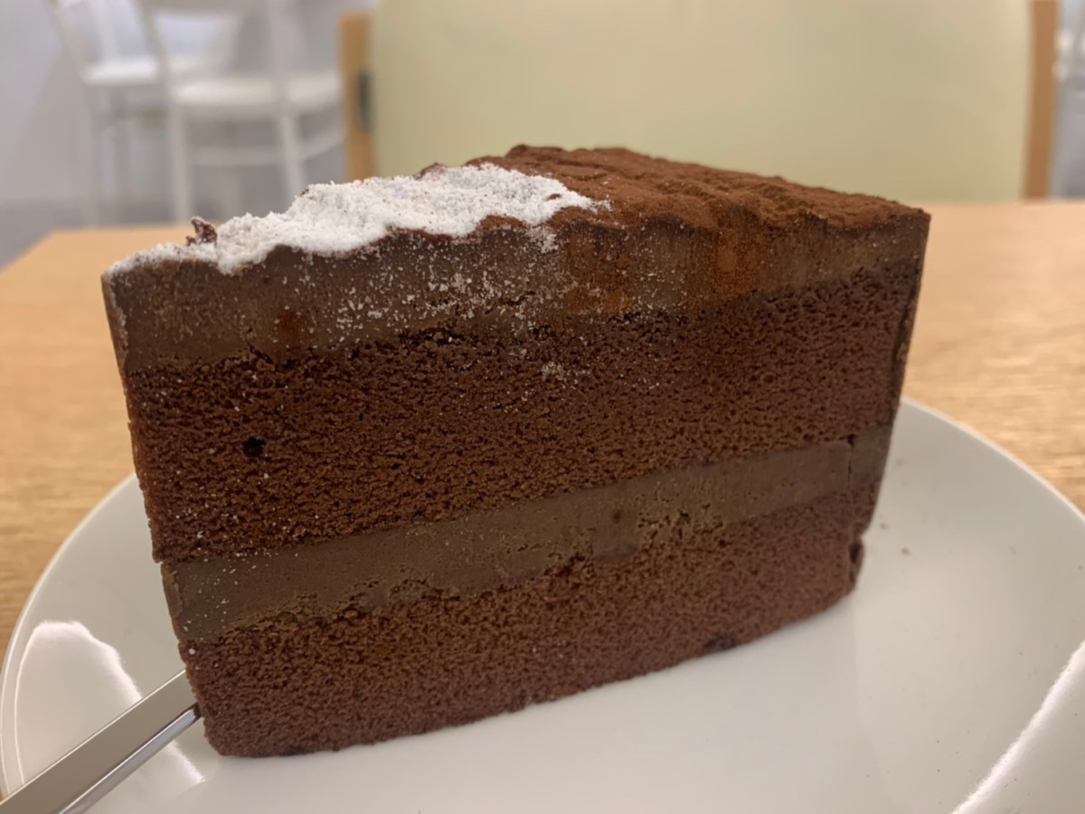 台中南區/HWC黑沃咖啡/台中高工店-手沖咖啡館品嘗專業咖啡,悠閒享受片刻美好~HWC ROASTERS/黑沃咖啡品評館/台中美食/台中咖啡/台中下午茶/台中咖啡館/網美咖啡廳/專業手沖/冠軍咖啡豆/甜點/蛋糕/下午茶/精品咖啡品牌/台灣烘豆冠軍黑沃咖啡/藍子愛美食 攝影 民生資訊分享 美式料理 飲食集錦