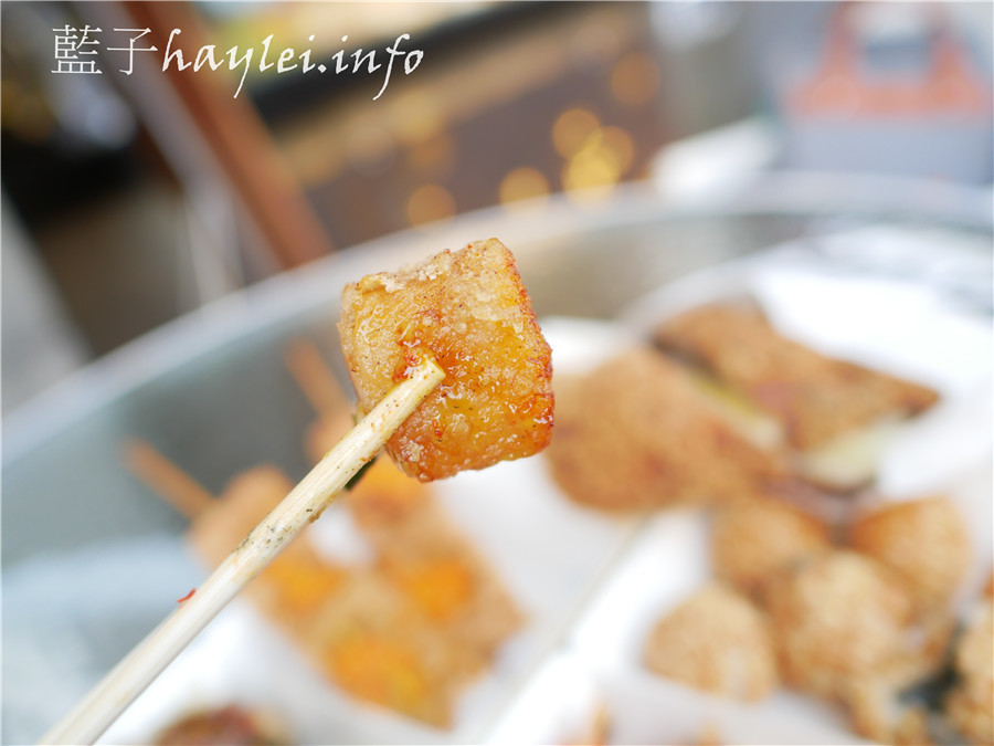 宜蘭冬山美食/罵子蛋創始總店-宜蘭十大好食！炸物控宜蘭必吃美食，酥香雞排爆出滿滿芋泥、一咬爆漿芝麻球＆被罵也要吃的罵子蛋，創意炸物吸睛又美味，在地人推薦宜蘭美食～羅東夜市也有店唷！宜蘭旅遊/宜蘭鹽酥雞/宜蘭雞排/羅東夜市美食/食尚玩家、非凡新聞推薦美食/炸皮蛋/芋泥金沙起司/牽絲雞排/限量美食/藍子愛美食 中式料理 國內旅遊 攝影 民生資訊分享 飲食集錦 