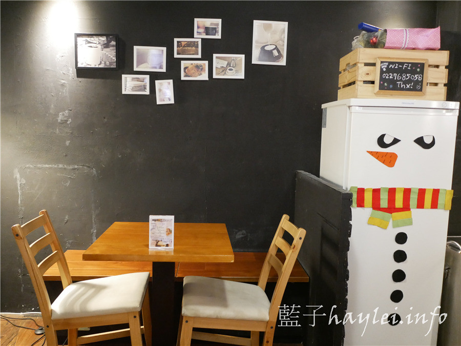 台北信義美食/Blanc布朗客咖啡-平價美味松菸美食推薦，環境溫馨有情調，食材新鮮有品質，美味到想再再回訪的美食餐廳！鴨胸沙拉、紅酒牛肉燉飯、起司雞肉千層麵、起司磚餅等鹹食表現可圈可點，布朗尼、提拉米蘇、肉桂捲等甜點必吃～台北美食/台北咖啡館/義式料理/市府站美食/義大利麵/下午茶推薦/藍子愛美食 國內旅遊 攝影 民生資訊分享 美式料理 飲食集錦 