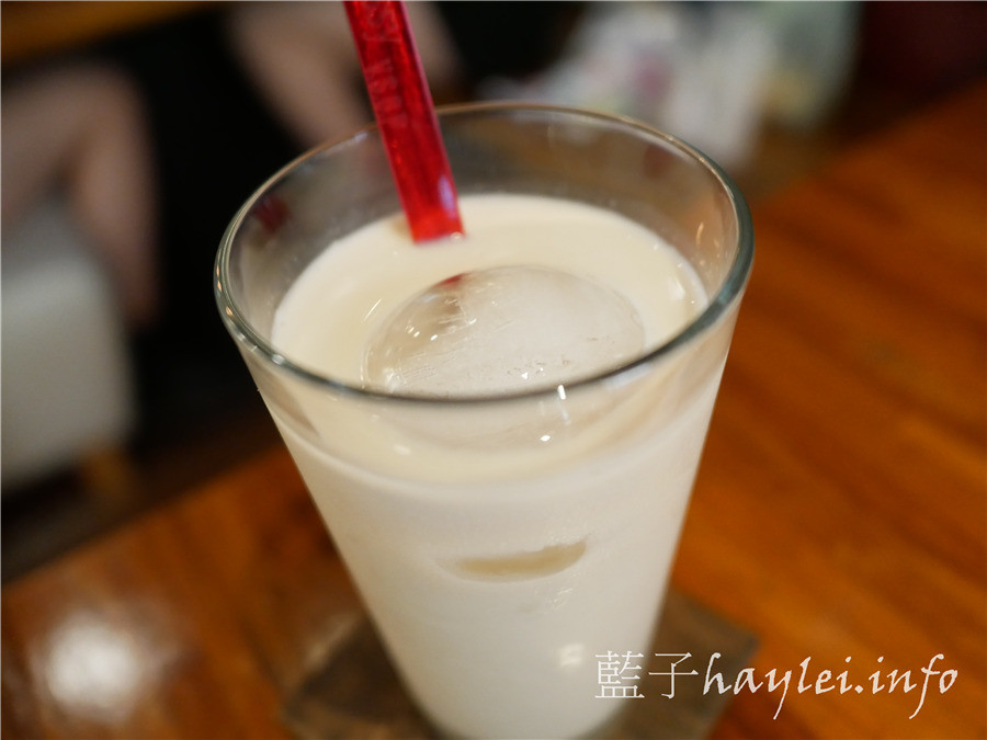 台北信義美食/Blanc布朗客咖啡-平價美味松菸美食推薦，環境溫馨有情調，食材新鮮有品質，美味到想再再回訪的美食餐廳！鴨胸沙拉、紅酒牛肉燉飯、起司雞肉千層麵、起司磚餅等鹹食表現可圈可點，布朗尼、提拉米蘇、肉桂捲等甜點必吃～台北美食/台北咖啡館/義式料理/市府站美食/義大利麵/下午茶推薦/藍子愛美食 國內旅遊 攝影 民生資訊分享 美式料理 飲食集錦 