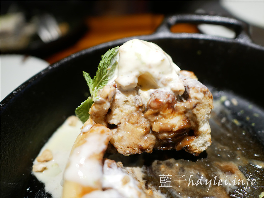 台北信義美食/Blanc布朗客咖啡-平價美味松菸美食推薦，環境溫馨有情調，食材新鮮有品質，美味到想再再回訪的美食餐廳！鴨胸沙拉、紅酒牛肉燉飯、起司雞肉千層麵、起司磚餅等鹹食表現可圈可點，布朗尼、提拉米蘇、肉桂捲等甜點必吃～台北美食/台北咖啡館/義式料理/市府站美食/義大利麵/下午茶推薦/藍子愛美食 國內旅遊 攝影 民生資訊分享 美式料理 飲食集錦 