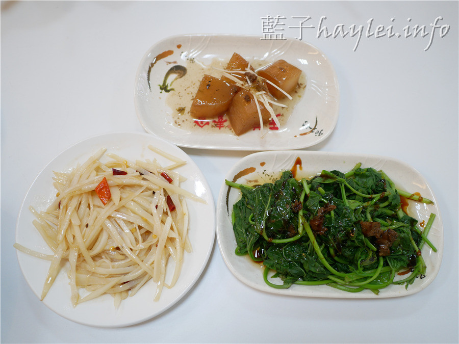 台中北區/天慈素食 英才店-在星級環境享受銅板美食,最舒適的天慈素食餐廳!滷味10元、炒麵25元、主廚手工菜40、素食便當70-100元,近英才路中清路口~台中美食/台中素食/台中小吃/素食餐廳推薦/台中銅板美食推薦/高cp值/素食專賣店/當歸湯/竹筍湯/素滷味/藍子愛美食 中式料理 健康養身 國內旅遊 攝影 民生資訊分享 飲食集錦