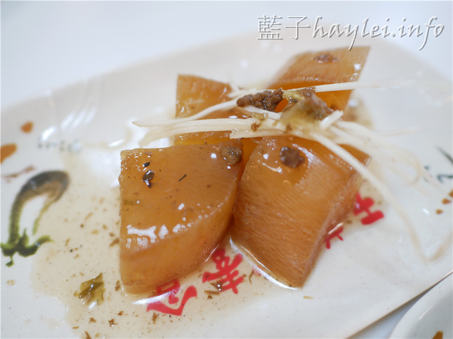 台中北區/天慈素食 英才店-在星級環境享受銅板美食,最舒適的天慈素食餐廳!滷味10元、炒麵25元、主廚手工菜40、素食便當70-100元,近英才路中清路口~台中美食/台中素食/台中小吃/素食餐廳推薦/台中銅板美食推薦/高cp值/素食專賣店/當歸湯/竹筍湯/素滷味/藍子愛美食 中式料理 健康養身 國內旅遊 攝影 民生資訊分享 飲食集錦