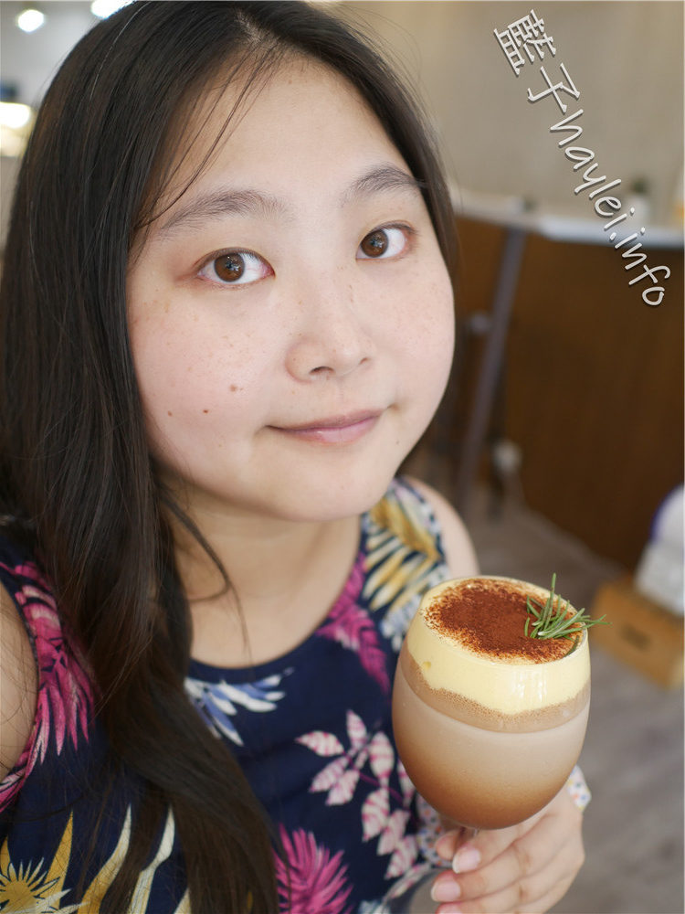 台北松山下午茶/夏綠蒂‧小私廚(二訪)-咖啡廳也能吃到美味私廚料理,首推口感豐富的明太子義大利麵、燉飯,招牌米鬆餅、炸物小點也很非常美味,裝潢佈置很有巧思,見到可愛的小貓咪特別療癒,很適合閨密聚會、親友聚餐呢!台北美食/台北下午茶/中山國中站美食/寵物友善餐廳/親子友善餐廳/夏綠蒂菜單/藍子愛美食 國內旅遊 攝影 民生資訊分享 美式料理 飲食集錦