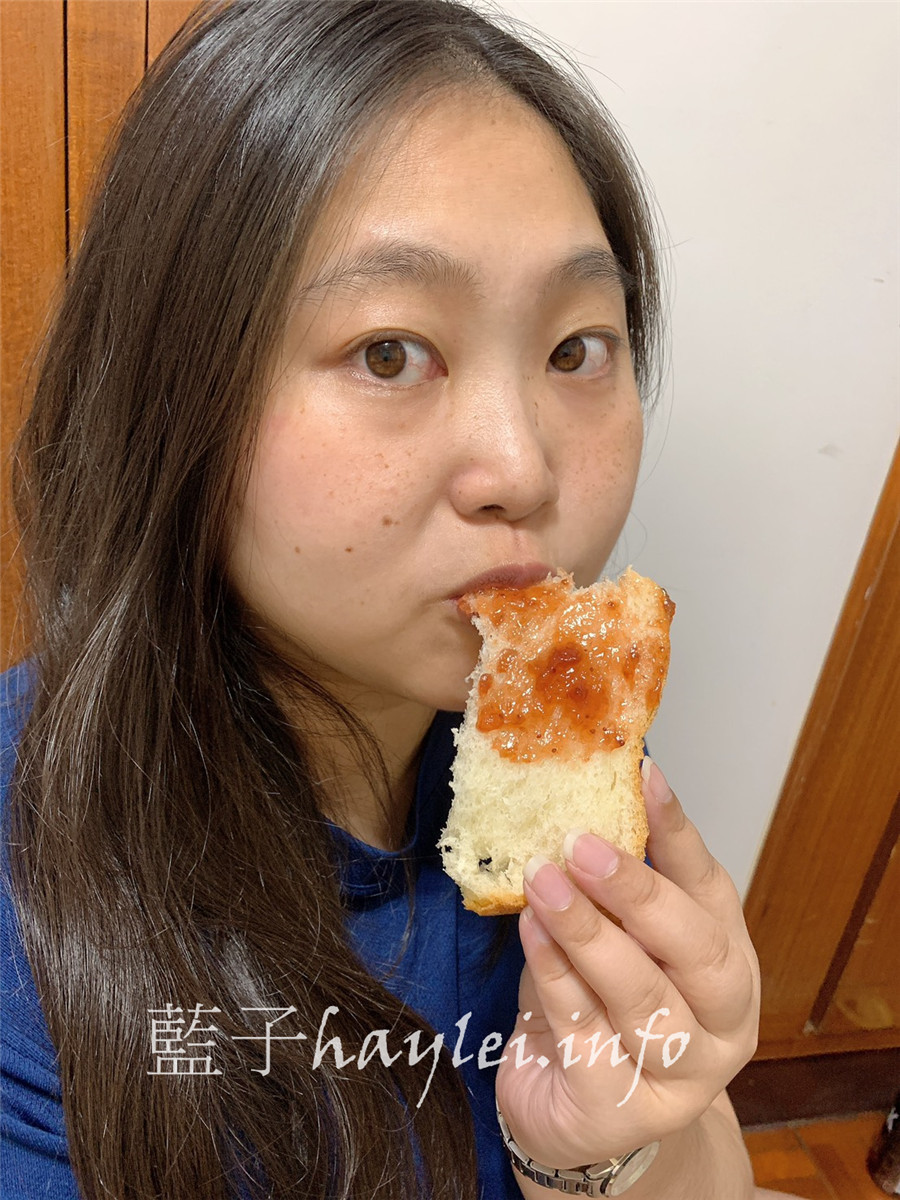 哈肯舖/Hoganbakery-湯種低溫發酵的淨。生吐司&魯邦種老麵發酵的極軟。桑葚優格吐司，手感烘焙的絕佳美味吐司，柔軟有彈性，一吃就愛上的美好滋味！吐司使用潔淨標章認證麵粉製作，不含基改作物，吃起來更安心～宅配美食/台灣生吐司/網紅吐司/點心/麵包/悠閒下午茶/素食吐司/奶素食品/藍子愛美食 健康養身 宅配食記 攝影 新北美食 民生資訊分享 飲食集錦 