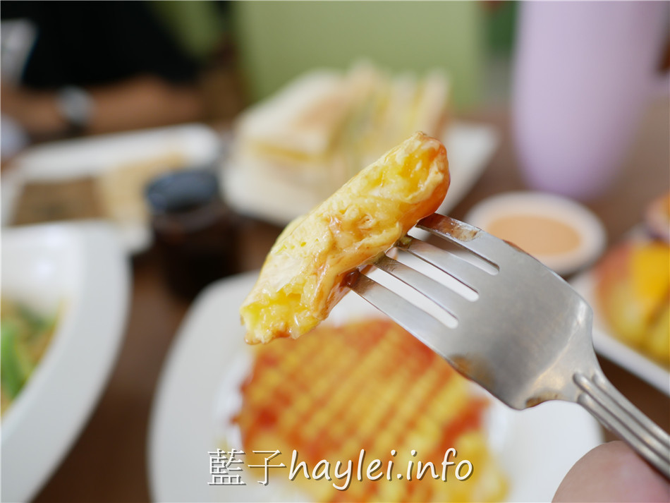 今天吃什麼/嘉義大林/蔬心早食-近大林火車站的素食早餐店,環境乾淨舒適,餐點種類豐富且口味好,多點蔬食、少點負擔,離健康更進一步~香辣美味的手炒麻辣醬拌上乾拌麵超好吃!嘉義美食/大林美食/嘉義素食/大林素食/大林早餐/嘉義早餐店/嘉義早餐推薦/親子友善餐廳/藍子愛美食 中式料理 健康養身 國內旅遊 攝影 民生資訊分享 飲食集錦