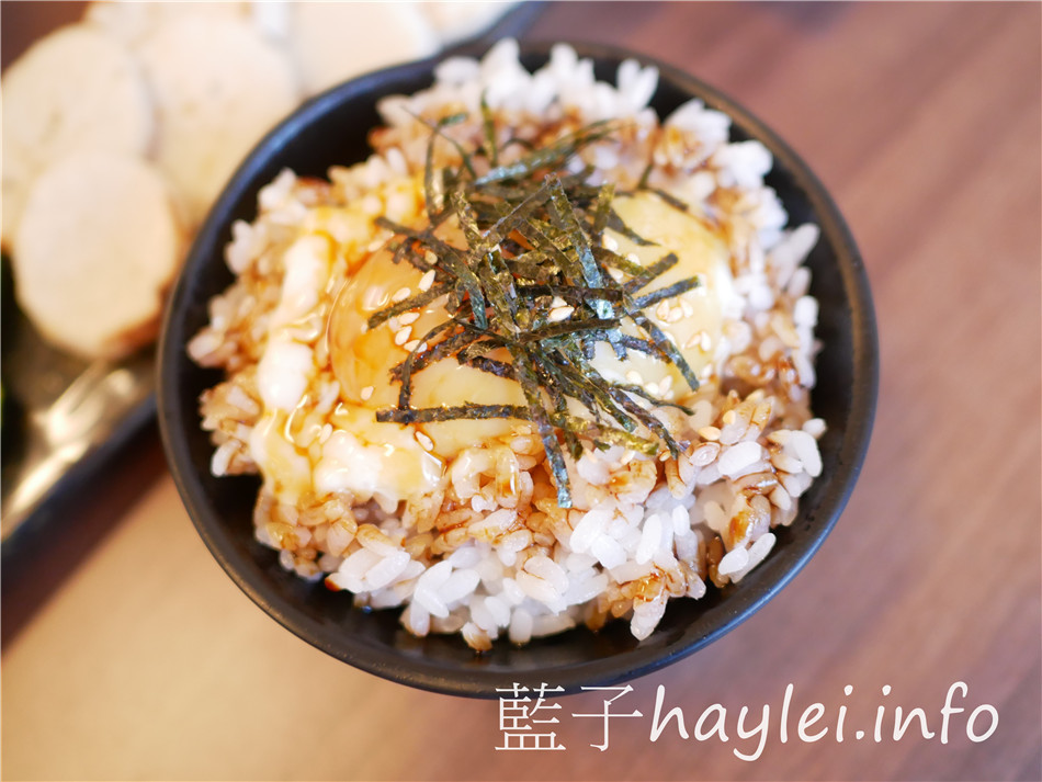 今天吃什麼/嘉義西區/旺柴燒肉屋-露天環境寬敞放鬆,專人烤肉不會手忙腳亂怕燒焦,樣樣品質有把關,新鮮現點現烤不回烤,品嘗美食更盡興!嘉義美食/嘉義燒烤/嘉義小吃/嘉義居酒屋/特色小店/個性美食/療癒美食/約會聚餐/停車方便/自備停車場/藍子愛美食 中式料理 國內旅遊 攝影 日式料理 民生資訊分享 飲食集錦