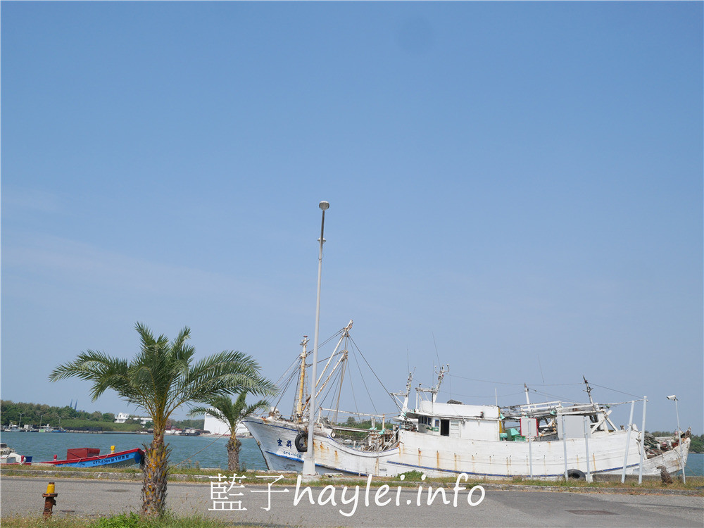 台南將軍漁港/海商餐飲/海商熱炒-新鮮海鮮料理鮮美可口,清蒸花蟹、黑鯧米粉湯更是招牌美食,歡唱卡拉ok、欣賞漁港美景,品味台南海口的在地風情!今天吃什麼/台南馬沙溝/台南漁港美食/將軍漁港美食/將軍漁港熱炒/現點現做/生猛海鮮/台南美食/藍子愛美食 中式料理 國內旅遊 攝影 民生資訊分享 飲食集錦