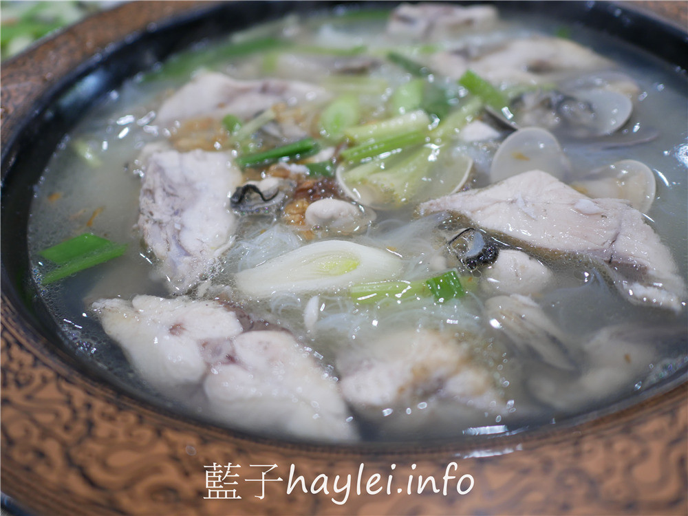 台南將軍漁港/海商餐飲/海商熱炒-新鮮海鮮料理鮮美可口,清蒸花蟹、黑鯧米粉湯更是招牌美食,歡唱卡拉ok、欣賞漁港美景,品味台南海口的在地風情!今天吃什麼/台南馬沙溝/台南漁港美食/將軍漁港美食/將軍漁港熱炒/現點現做/生猛海鮮/台南美食/藍子愛美食 中式料理 國內旅遊 攝影 民生資訊分享 飲食集錦
