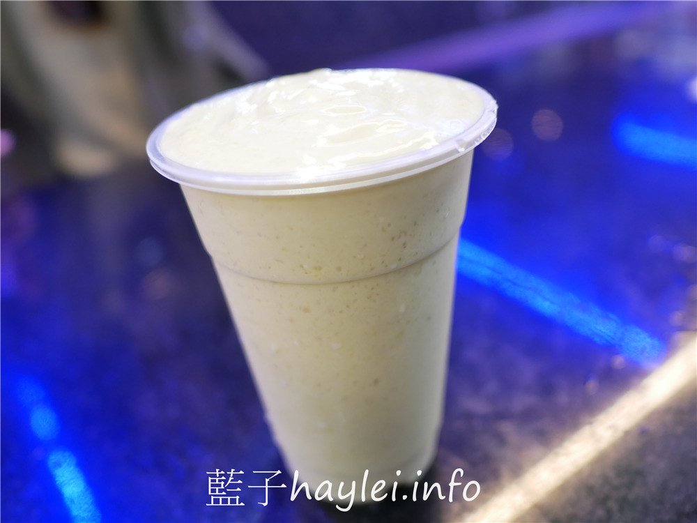 台南將軍漁港美食/可愛多 冰紅茶飲-將軍漁港觀光海樓內的老字號漁港飲品名店,堅持古法用台南傳統番糖製作飲品,真材實料的鮮果飲,來訪必喝!今天吃什麼/台南馬沙溝/台南漁港美食/將軍漁港美食/現點現做/台南美食/藍子愛美食 中式料理 健康養身 國內旅遊 攝影 民生資訊分享 飲食集錦