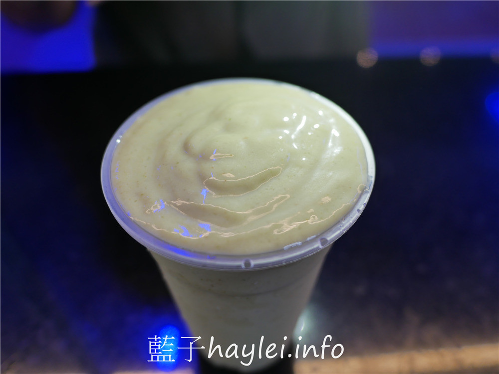 台南將軍漁港美食/可愛多 冰紅茶飲-將軍漁港觀光海樓內的老字號漁港飲品名店,堅持古法用台南傳統番糖製作飲品,真材實料的鮮果飲,來訪必喝!今天吃什麼/台南馬沙溝/台南漁港美食/將軍漁港美食/現點現做/台南美食/藍子愛美食 中式料理 健康養身 國內旅遊 攝影 民生資訊分享 飲食集錦