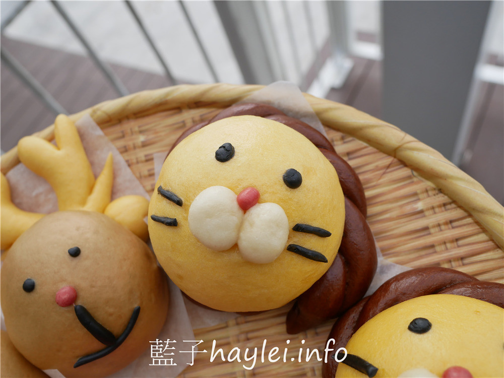 台南將軍漁港美食/阿鴻手工包子饅頭-將軍漁港觀光海樓內的人氣美食,用活酵母發酵的刈包、玫瑰饅頭更是必吃美味!今天吃什麼/台南馬沙溝/台南漁港美食/將軍漁港美食/新鮮現做/台南創意點心/台南美食/藍子愛美食 中式料理 健康養身 國內旅遊 攝影 民生資訊分享 飲食集錦