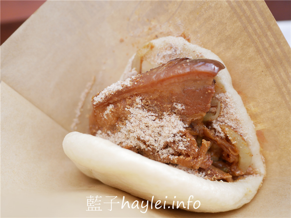 台南將軍漁港美食/阿鴻手工包子饅頭-將軍漁港觀光海樓內的人氣美食,用活酵母發酵的刈包、玫瑰饅頭更是必吃美味!今天吃什麼/台南馬沙溝/台南漁港美食/將軍漁港美食/新鮮現做/台南創意點心/台南美食/藍子愛美食 中式料理 健康養身 國內旅遊 攝影 民生資訊分享 飲食集錦