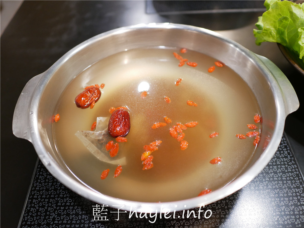嘉義朴子/錢源日式涮涮鍋朴子店-肉質誘人可口,菜盤精緻,加上獨門的日式沾醬,推廣原味,吃出健康!今天吃什麼/嘉義美食/朴子美食/嘉義火鍋/個人小火鍋/涮涮鍋推薦/原食原滋味/健康美食/在地人推薦美食/藍子愛美食 中式料理 健康養身 國內旅遊 攝影 民生資訊分享 飲食集錦