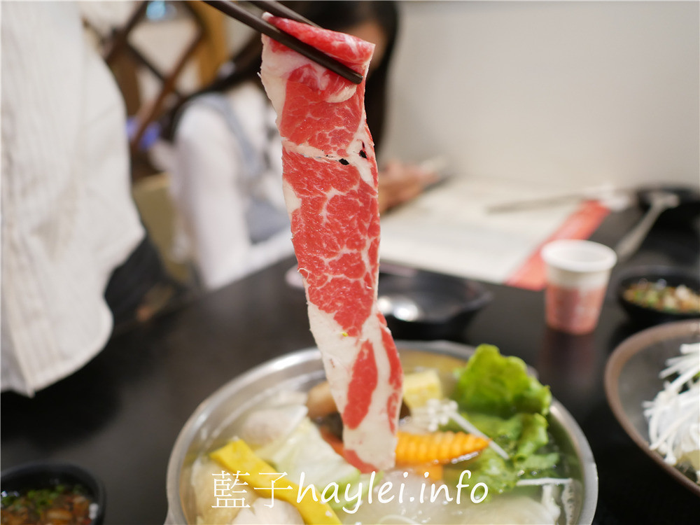 嘉義朴子/錢源日式涮涮鍋朴子店-肉質誘人可口,菜盤精緻,加上獨門的日式沾醬,推廣原味,吃出健康!今天吃什麼/嘉義美食/朴子美食/嘉義火鍋/個人小火鍋/涮涮鍋推薦/原食原滋味/健康美食/在地人推薦美食/藍子愛美食 中式料理 健康養身 國內旅遊 攝影 民生資訊分享 飲食集錦