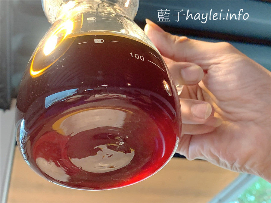 今天吃什麼/嘉義中埔/月cafe/月咖啡-近嘉義大學的個性咖啡廳，提供手沖咖啡、特色花果茶飲跟鬆餅等美食，邊聽著黑膠唱片、邊品著香氣醉人的療癒咖啡，悠閒享受屬於此刻的浪漫時光！嘉義美食/嘉義咖啡廳/文青咖啡館/寵物友善/藍子愛美食 國內旅遊 攝影 民生資訊分享 美式料理 飲食集錦 