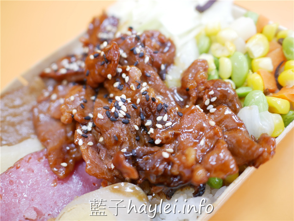 嘉義朴子/悟饕飯包朴子店-精選池上米製作健康米食便當,新鮮現做的營養健康好滋味,木片盒裝的古早味飯包很有古早情懷!今天吃什麼/嘉義美食/朴子美食/嘉義便當/朴子便當/池上米便當/外帶餐盒/便當飯包/藍子愛美食 中式料理 健康養身 國內旅遊 攝影 民生資訊分享 飲食集錦