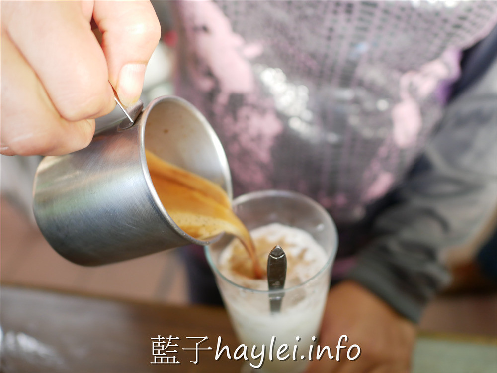 雲林古坑/石墩庭園咖啡-採用華山在地咖啡園生產的台灣咖啡豆,環境寬敞、造景美麗,近華山國小、華山遊客服務中心!今天吃什麼/雲林美食/雲林旅遊景點/雲林咖啡/古坑咖啡/景觀咖啡廳/精品咖啡/自產自銷/在地小農/藍子愛美食 健康養身 國內旅遊 攝影 民生資訊分享 飲食集錦