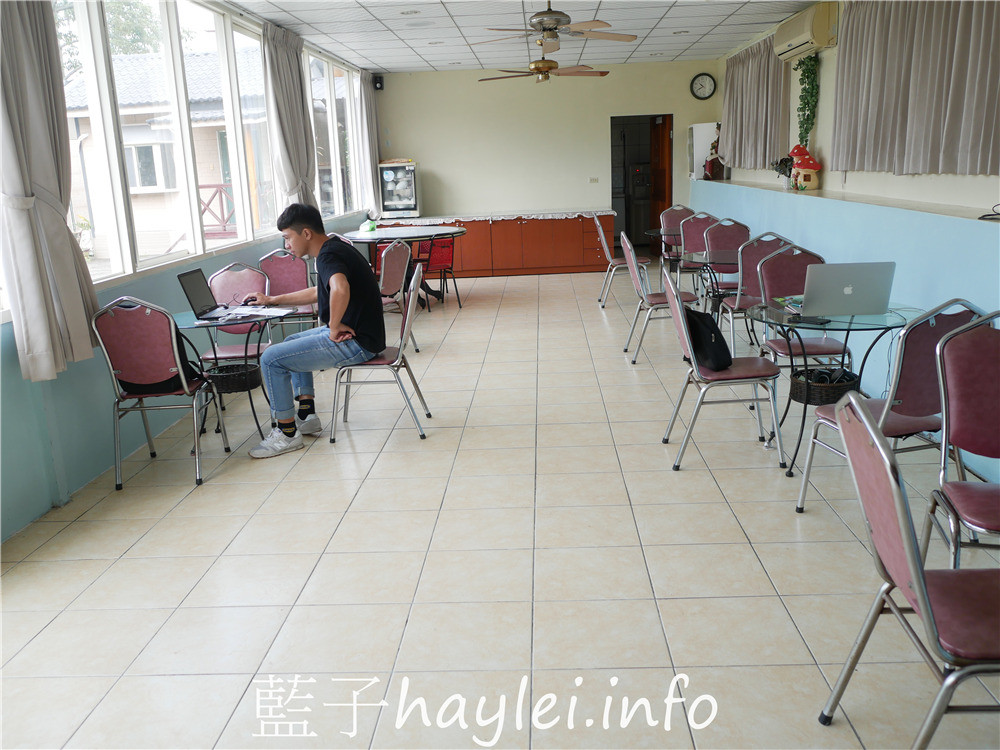 雲林古坑/鄉村休閒農莊-咖啡美景兩兼得，宛如世外桃源般地自然山間景觀加上風雅庭園造景，來這邊休憩喝杯咖啡放鬆一下真是享受～今天吃什麼/雲林美食/雲林景點/雲林古坑華山住宿/雲林咖啡/藍子愛美食 健康養身 國內旅遊 攝影 民生資訊分享 飲食集錦 