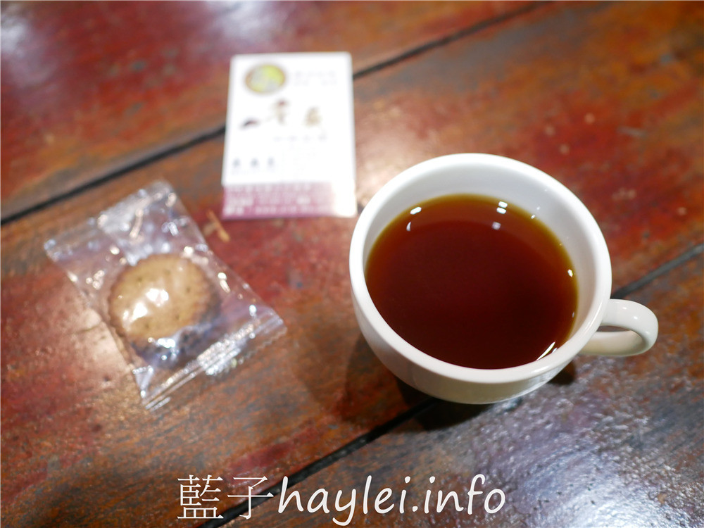 雲林古坑/老吳咖啡(雲林華山老吳莊園)-在舒適的環境喝著烘焙大師調製出的特等獎咖啡，邊吃著黑糖咖啡餅，享受美好下午茶時光！今天吃什麼/雲林美食/雲林景點/雲林咖啡/古坑咖啡/華山咖啡/台灣咖啡/MIT coffee/藍子愛美食 中式料理 健康養身 國內旅遊 攝影 民生資訊分享 飲食集錦 