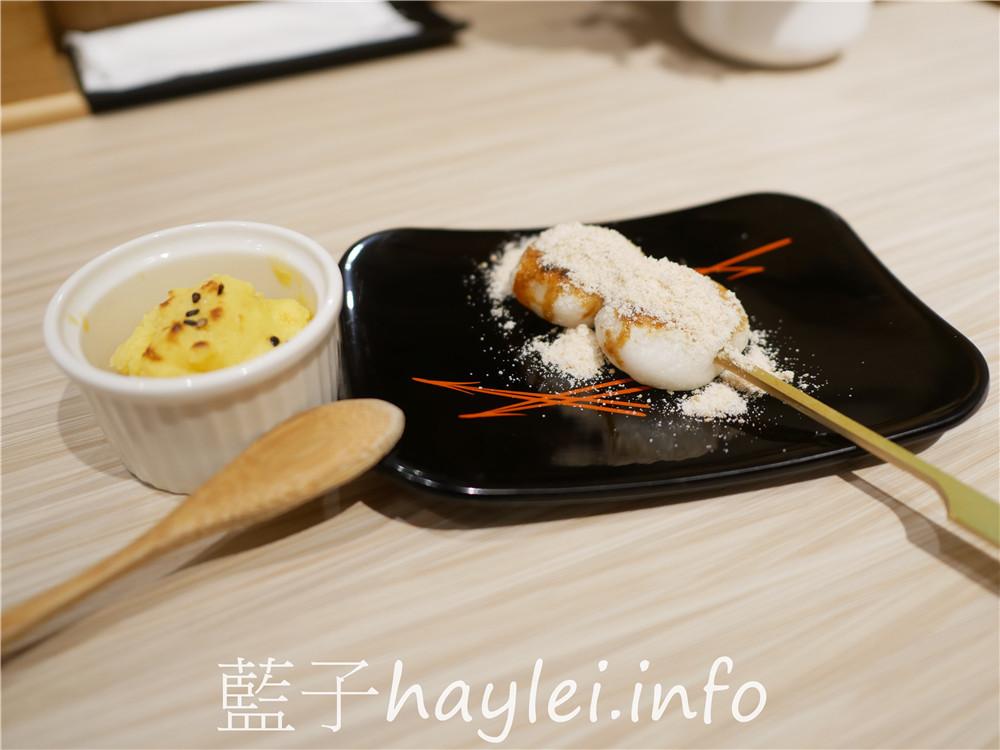 台南中西區/初幸居食屋-1280的和牛壽喜燒雙人套餐超級誘人,煎好的和牛沾上嫩滑的蛋液入口真是味蕾極致享受~今天吃什麼/台南美食/台南日式料理/台南和牛餐廳推薦/台南鍋物料理/日本料理店/壽喜燒美食/Sukiyaki/鋤燒/japanesefood/藍子愛美食 健康養身 國內旅遊 攝影 日式料理 民生資訊分享 飲食集錦