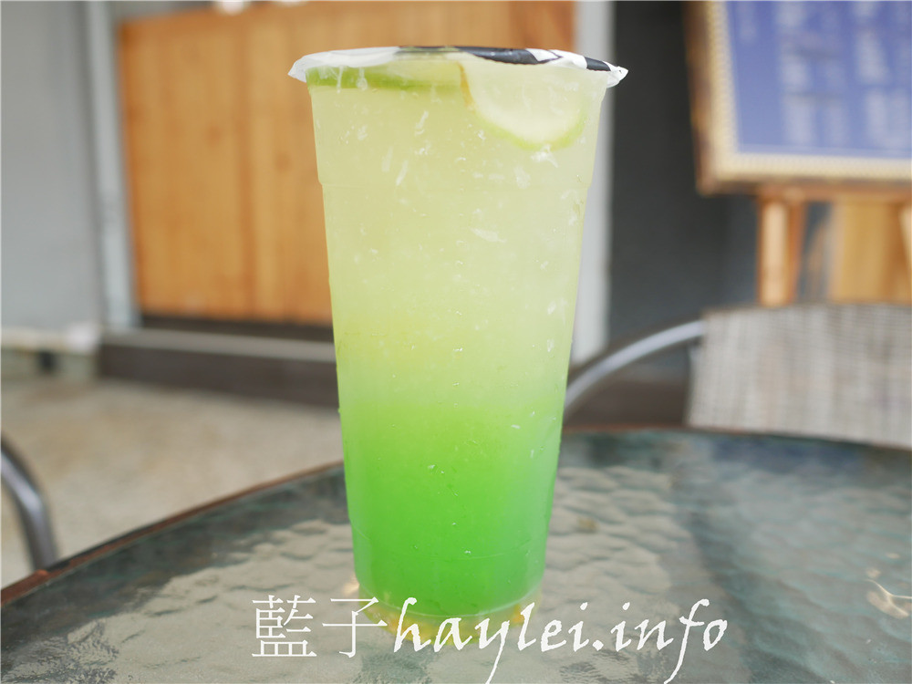 台南中西區/老丘茶舖-台南孔廟附近的好喝手搖飲，取名幽默有趣，一喝就想再來的好口味，誘人再再來訪！今天吃什麼/台南美食/台南旅遊/台南特色小店/台南飲品/台南手搖飲/桂花紅茶/甘檸涼青/綠姑娘/手搖飲推薦/特色手搖飲/清涼飲品/Soft Drinks Shop/藍子愛美食 國內旅遊 攝影 民生資訊分享 飲食集錦 