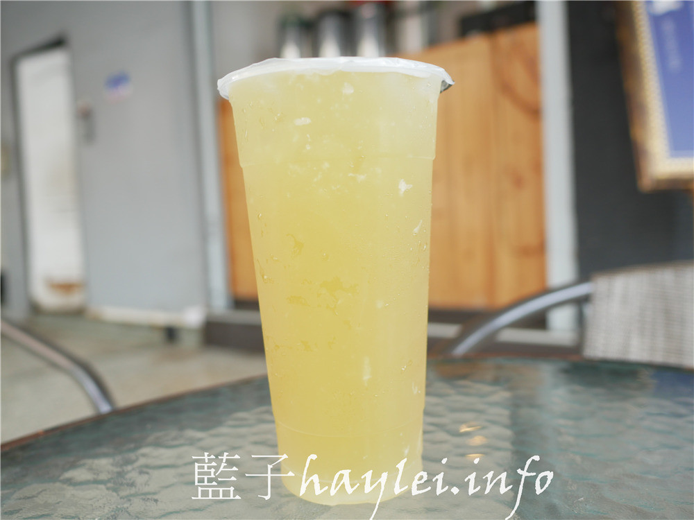 台南中西區/老丘茶舖-台南孔廟附近的好喝手搖飲，取名幽默有趣，一喝就想再來的好口味，誘人再再來訪！今天吃什麼/台南美食/台南旅遊/台南特色小店/台南飲品/台南手搖飲/桂花紅茶/甘檸涼青/綠姑娘/手搖飲推薦/特色手搖飲/清涼飲品/Soft Drinks Shop/藍子愛美食 國內旅遊 攝影 民生資訊分享 飲食集錦 