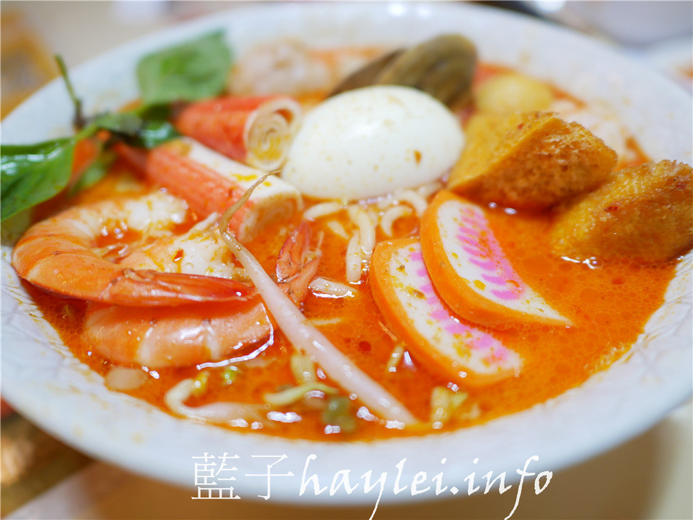 台南中西區/嘉洲食坊-滿溢星馬風情的台南在地好味道,選用星馬當地香料食材,有去新加坡的朋友都會回來說老闆的味道更濃郁美味呢!今天吃什麼/台南美食/台南異國料理/新加坡美食/海南雞飯/叻沙麵/肉骨茶/辣椒蝦/貓山王榴槤冰淇淋/藍子愛美食 中式料理 國內旅遊 攝影 民生資訊分享 飲食集錦