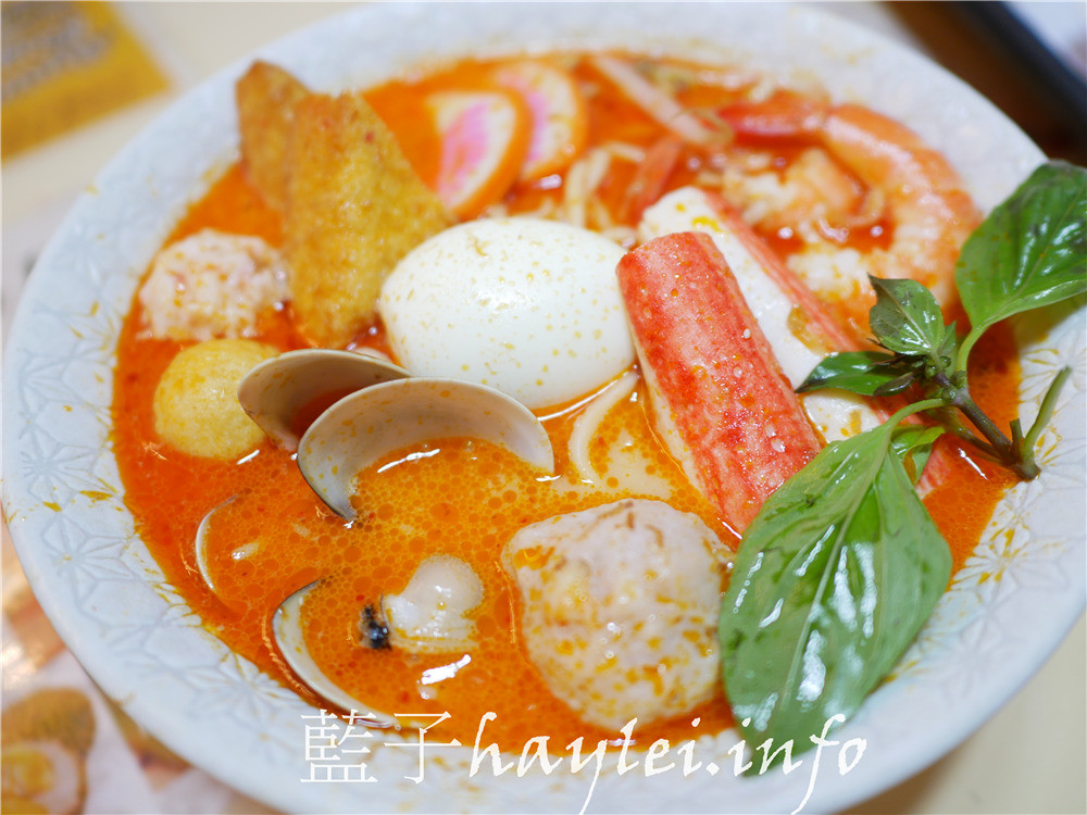 台南中西區/嘉洲食坊-滿溢星馬風情的台南在地好味道,選用星馬當地香料食材,有去新加坡的朋友都會回來說老闆的味道更濃郁美味呢!今天吃什麼/台南美食/台南異國料理/新加坡美食/海南雞飯/叻沙麵/肉骨茶/辣椒蝦/貓山王榴槤冰淇淋/藍子愛美食 中式料理 國內旅遊 攝影 民生資訊分享 飲食集錦