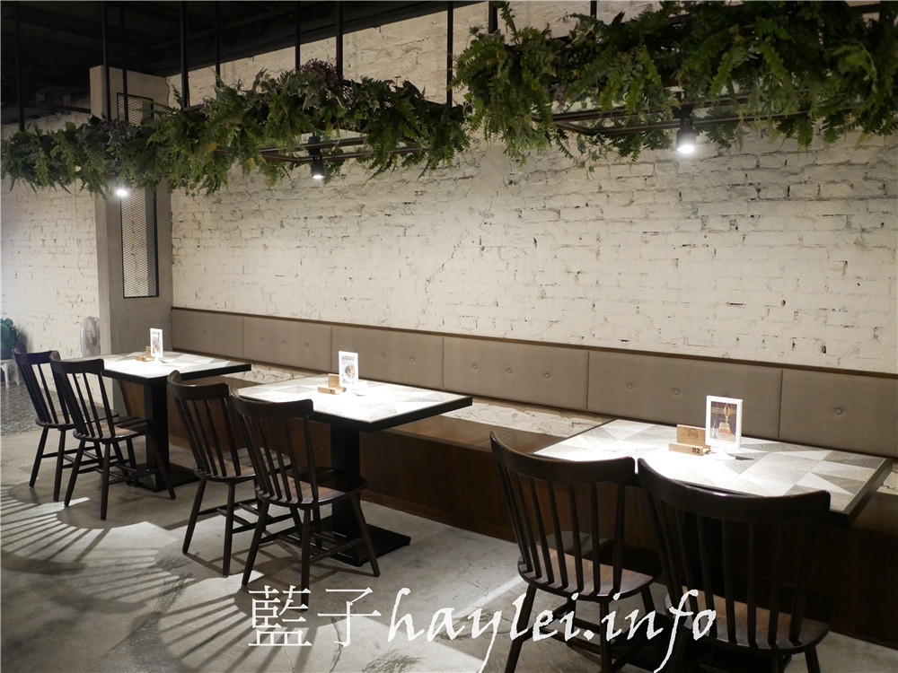 台南中西區/飲食客 In Stock-從早午餐、午餐、晚餐都一應俱全的創意料理，餐點樣樣真材實料、服務人員也非常親切，是間值得再訪的美味小店！今天吃什麼/台南美食/台南早午餐/台南簡餐店/台南創意料理/新鮮現做/現點現做/台南旅遊/老屋餐廳/藍子愛美食 國內旅遊 攝影 民生資訊分享 飲食集錦 