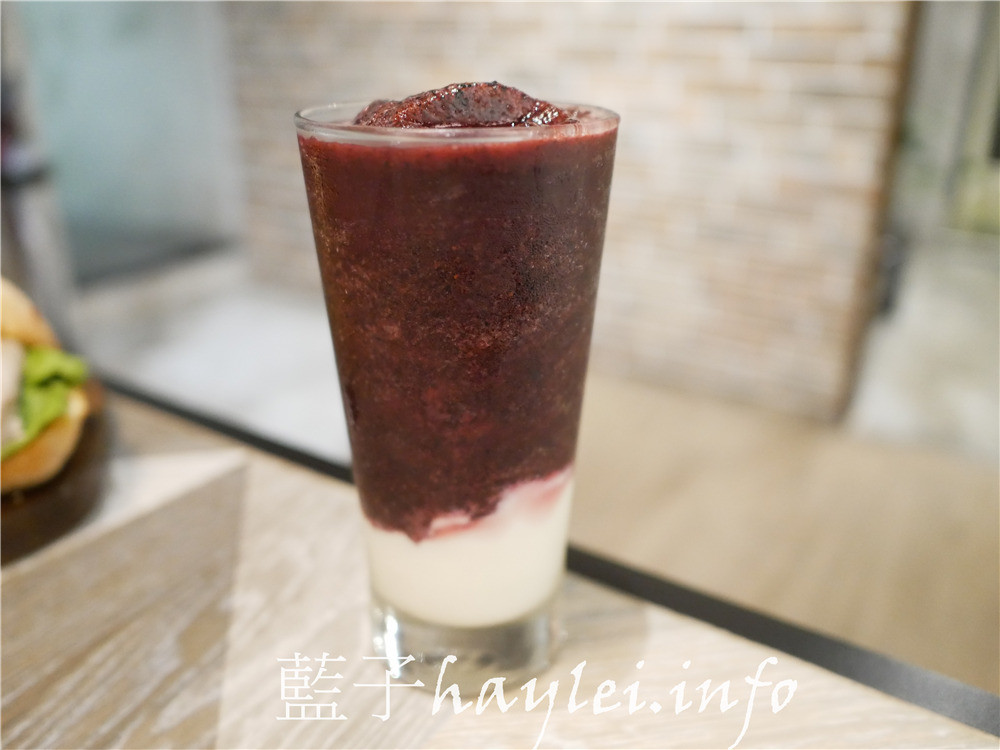 台南中西區/飲食客 In Stock-從早午餐、午餐、晚餐都一應俱全的創意料理，餐點樣樣真材實料、服務人員也非常親切，是間值得再訪的美味小店！今天吃什麼/台南美食/台南早午餐/台南簡餐店/台南創意料理/新鮮現做/現點現做/台南旅遊/老屋餐廳/藍子愛美食 國內旅遊 攝影 民生資訊分享 飲食集錦 